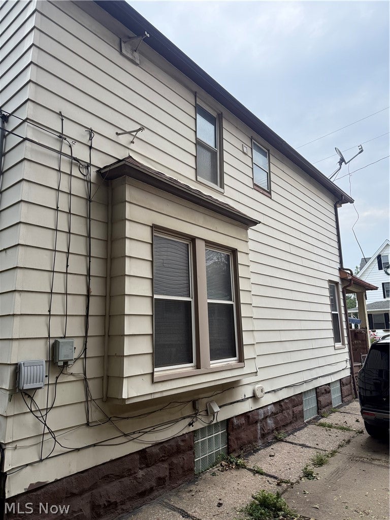 920 E 73rd Street