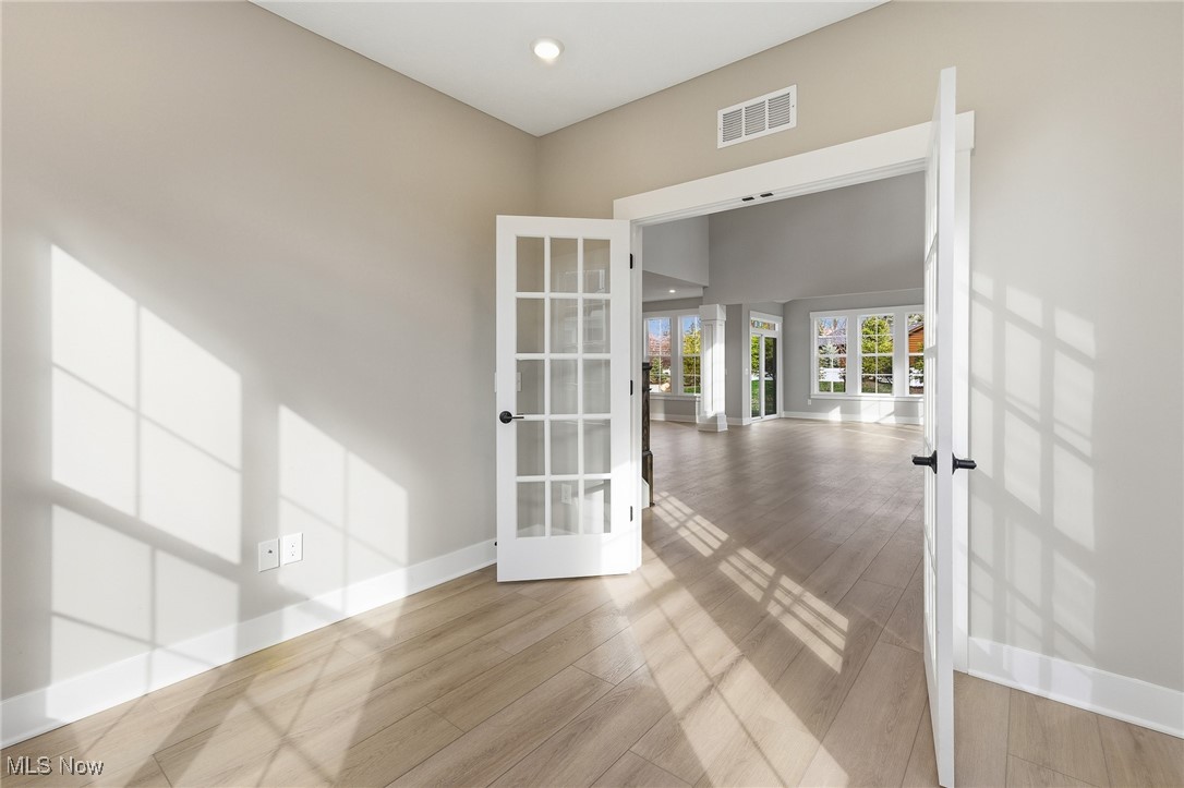 Port Side Condos Ph 1 - Residential