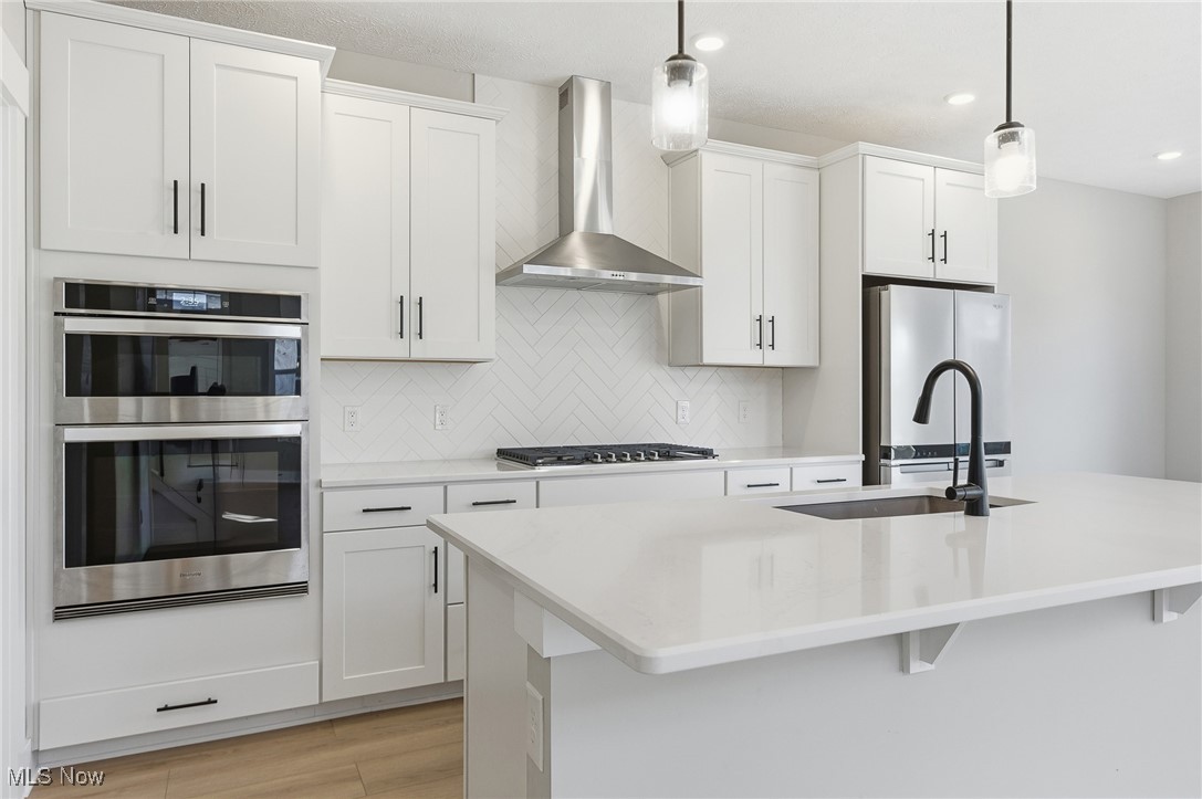 Port Side Condos Ph 1 - Residential