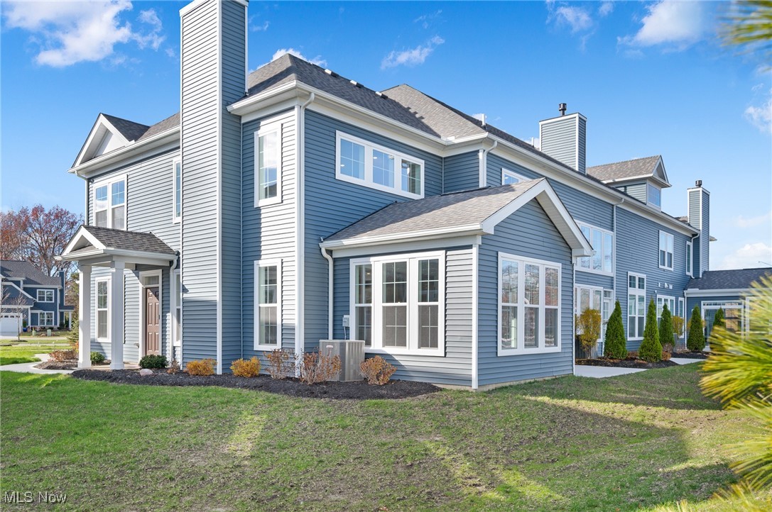 Port Side Condos Ph 1 - Residential