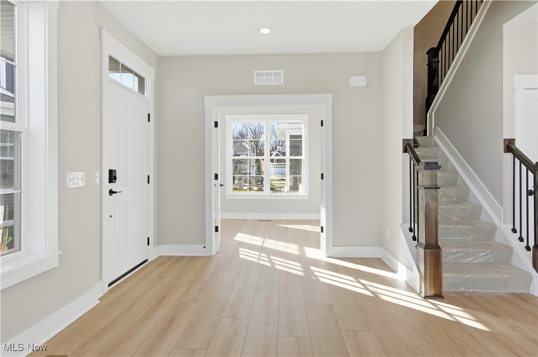 Port Side Condos Ph 1 - Residential