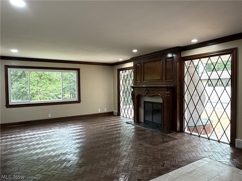 2120 Arms Drive