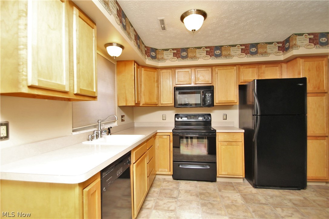 Parkside Condo Association - Residential