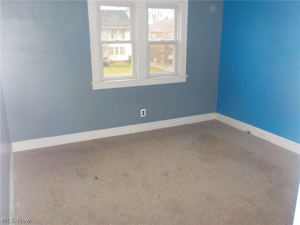 August Shermers Au Fait Sub - Residential