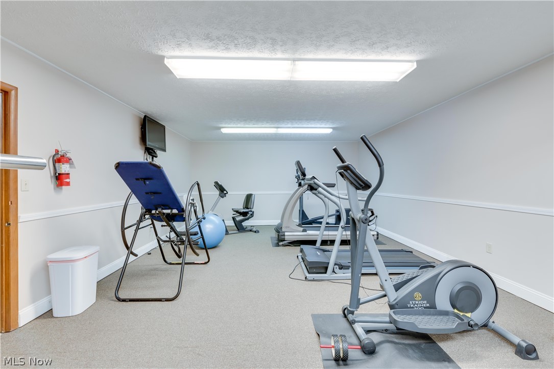 Country Club Twnhs North Condo - Residential