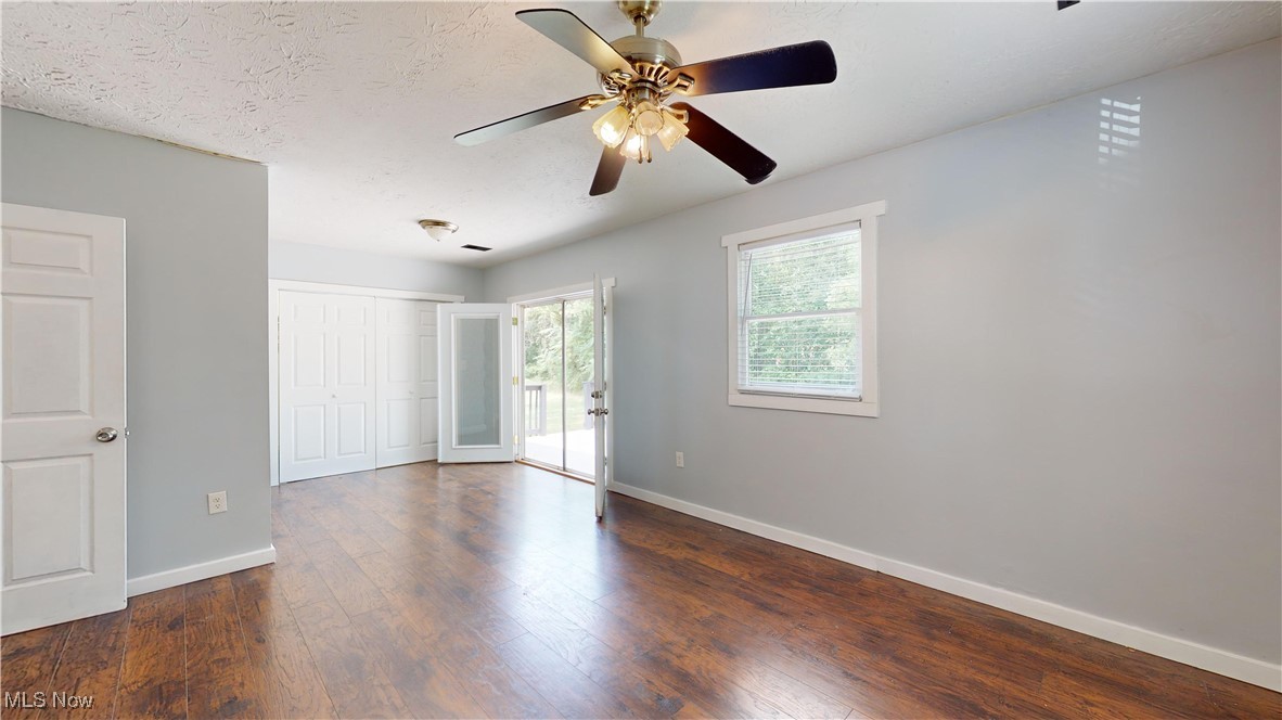 Akron, Ohio 44312, United States, 4 Bedrooms Bedrooms, ,2 BathroomsBathrooms,Residential,Contingent,93253