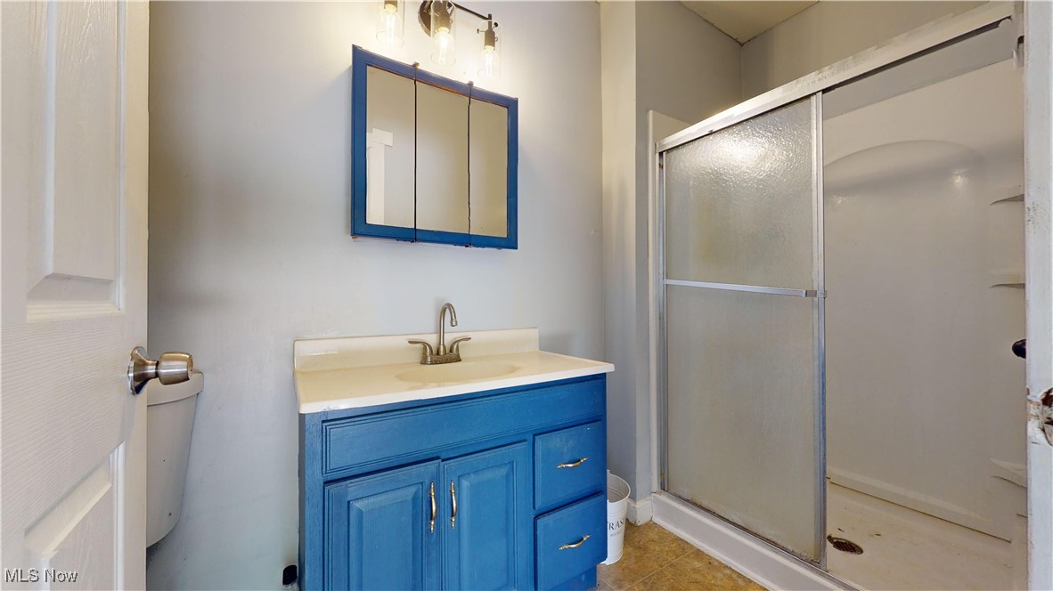 Akron, Ohio 44312, United States, 4 Bedrooms Bedrooms, ,2 BathroomsBathrooms,Residential,Contingent,93253