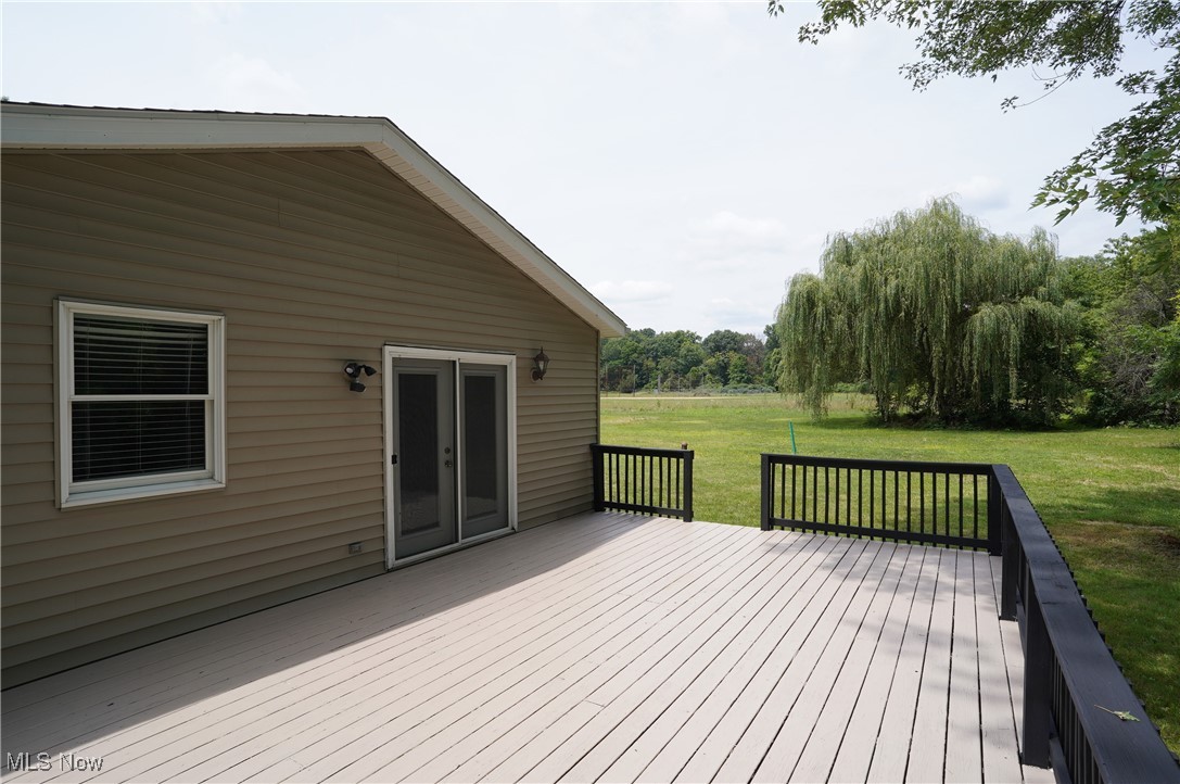 Akron, Ohio 44312, United States, 4 Bedrooms Bedrooms, ,2 BathroomsBathrooms,Residential,Contingent,93253