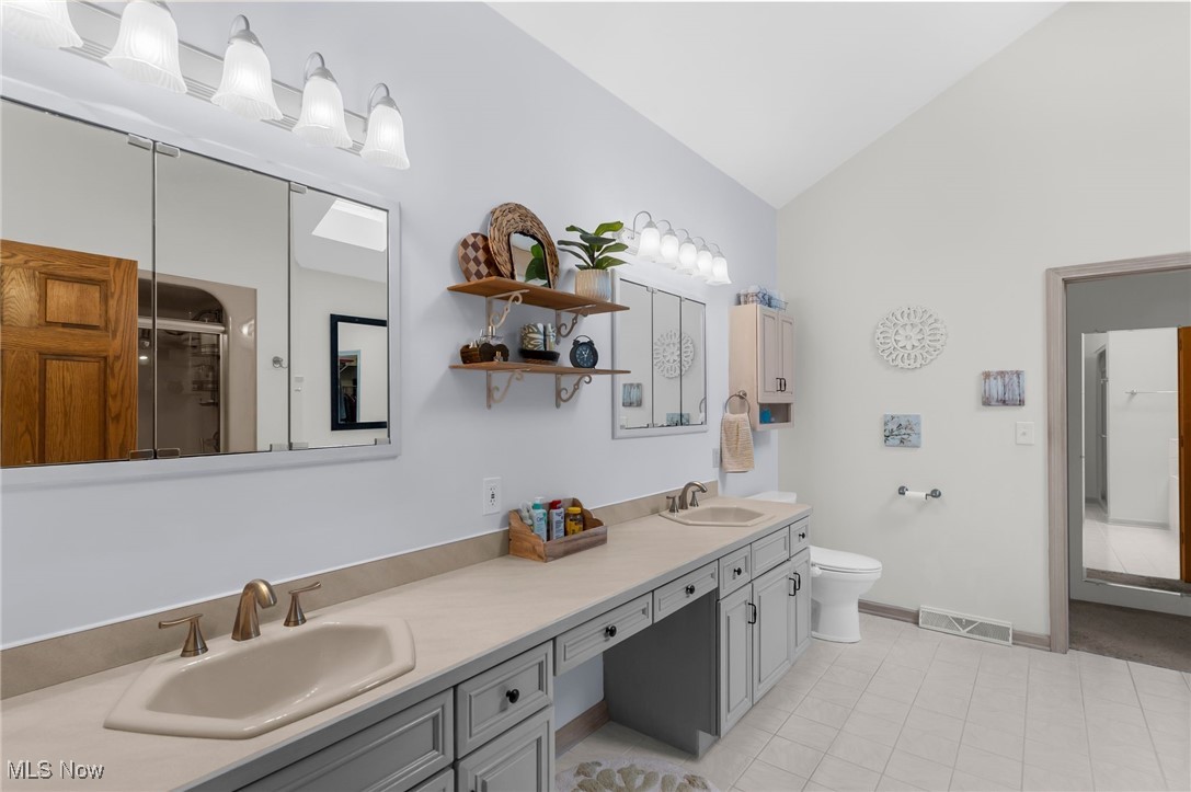 Shadydale 02 - Residential