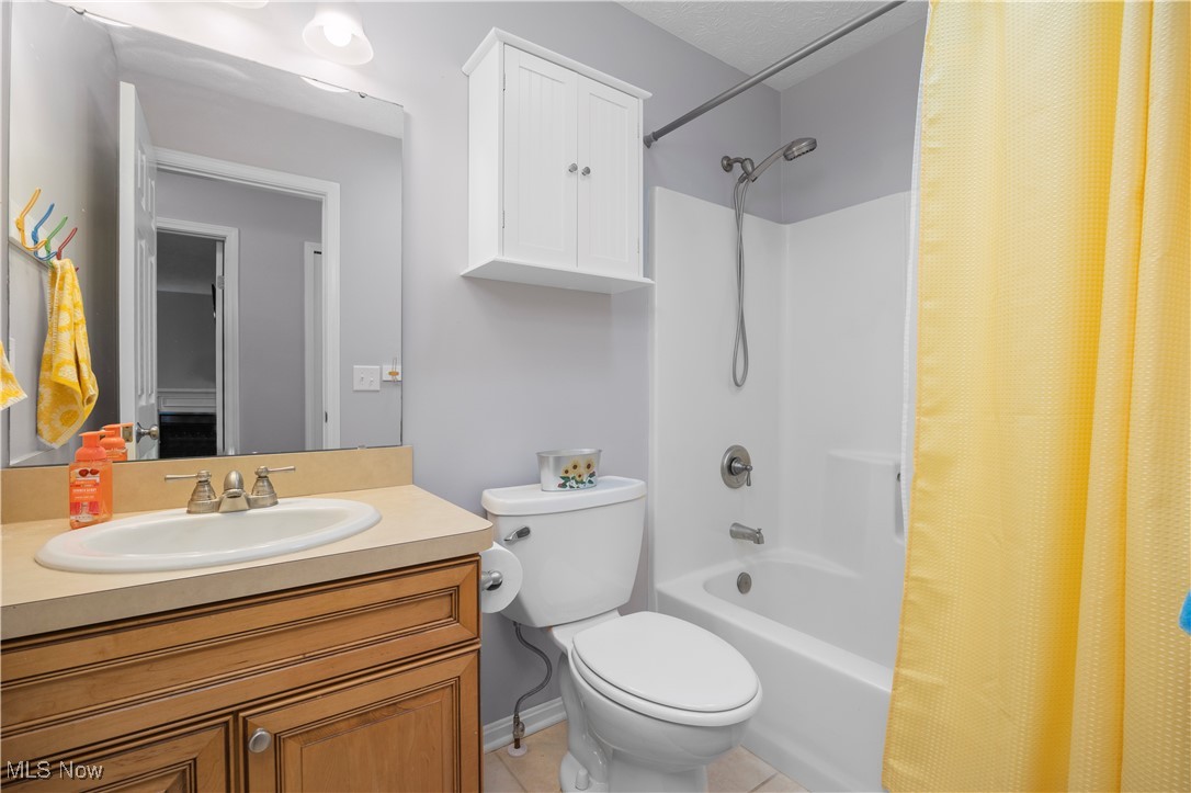 Galway Bay 01 - Residential