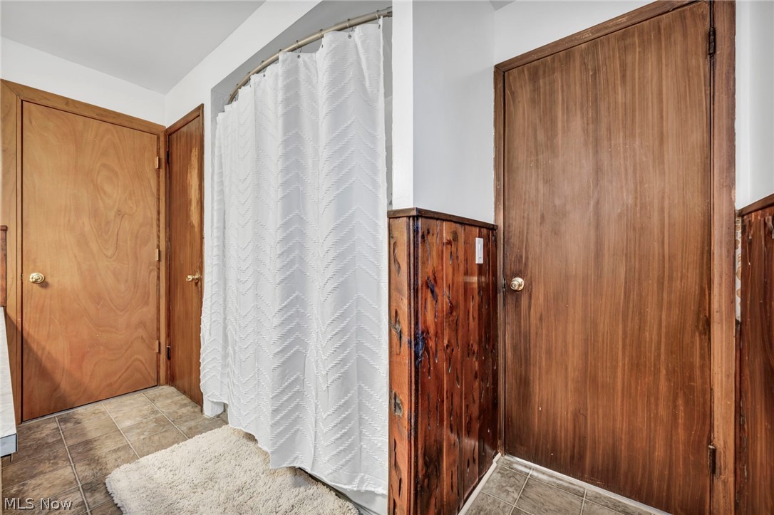 Rispo Realty Cos - Residential