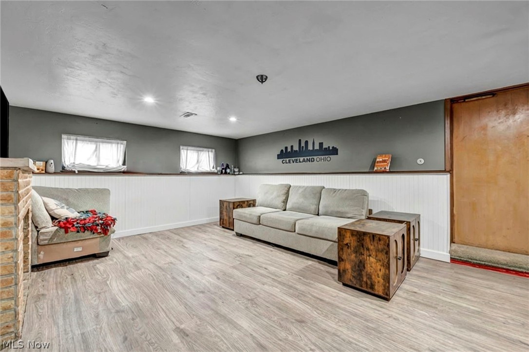 Rispo Realty Cos - Residential