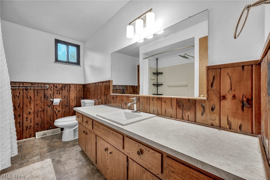 Rispo Realty Cos - Residential