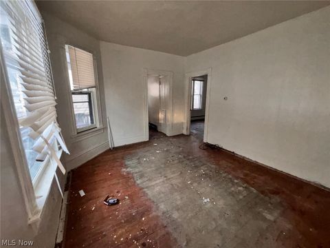 Tiny photo for 78 W Glendale Road, Bedford, OH 44146 (MLS # 5197897)