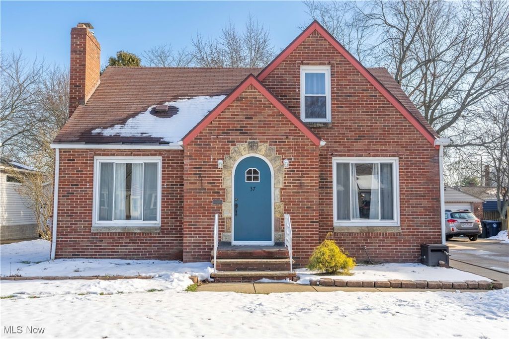 Photo of 37 Ansel Avenue, Akron, OH 44312 (MLS # 5177572)