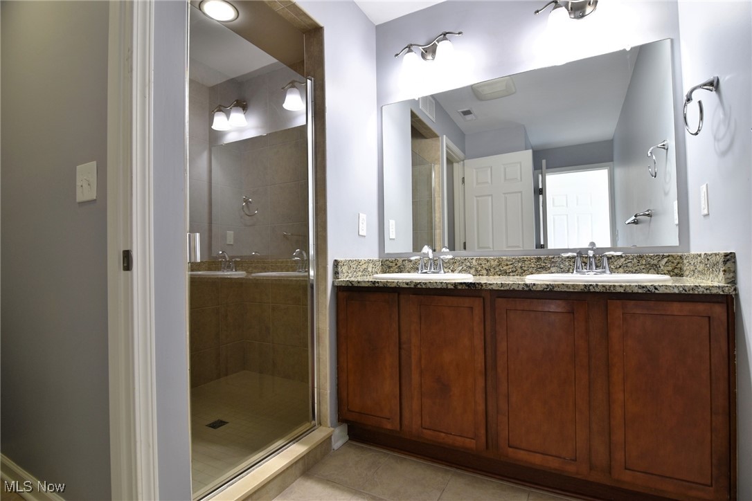 1261 W 74, Cleveland, Ohio image 25