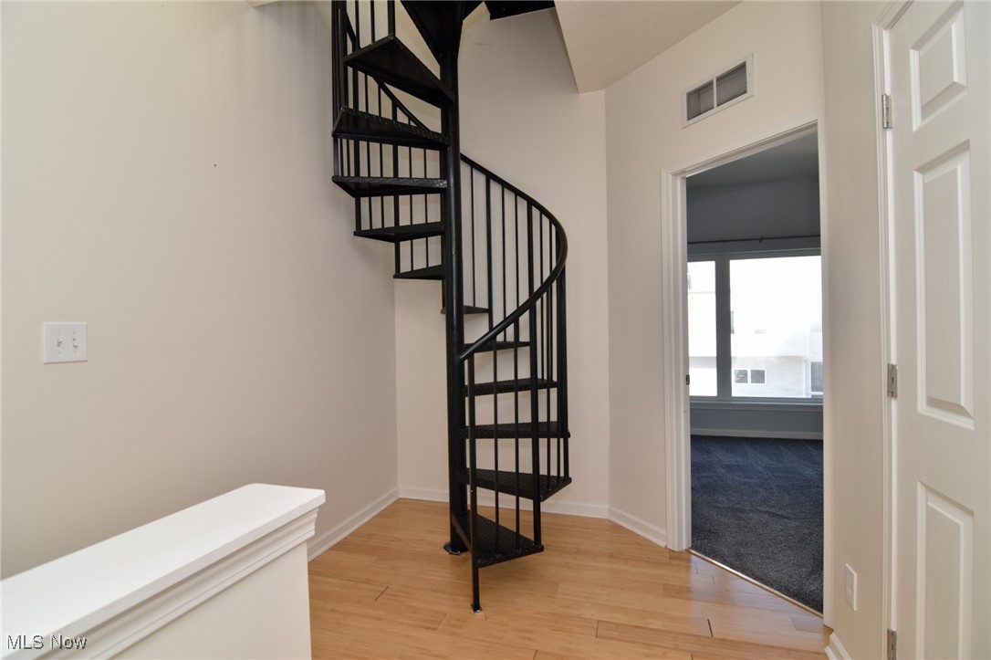 1261 W 74, Cleveland, Ohio image 33