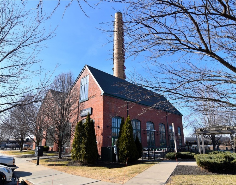 1261 W 74, Cleveland, Ohio image 40