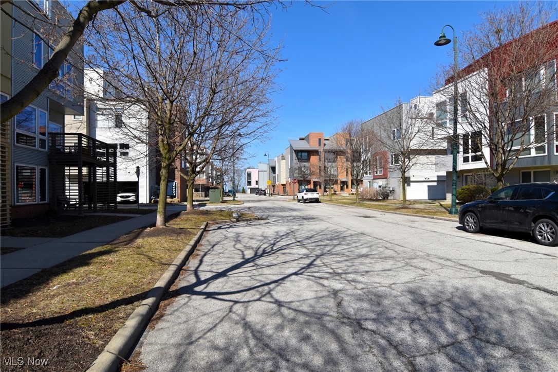 1261 W 74, Cleveland, Ohio image 39