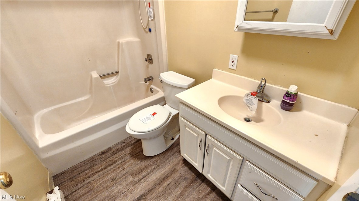 Madison Golf Lakelands - Residential