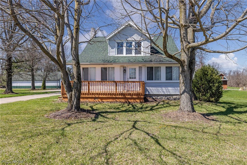 Photo of 16118 Cowley Road, Grafton, OH 44044 (MLS # 5200257)
