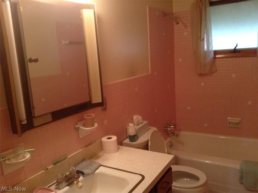 Sheffield Land & Improv C - Residential