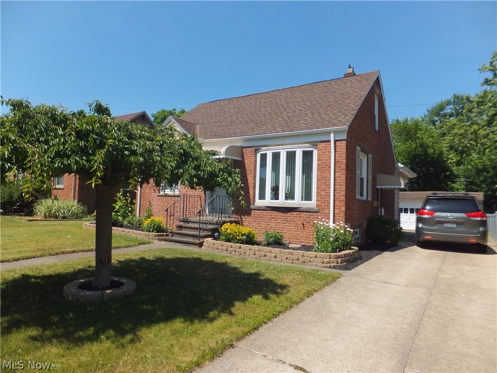 Royal Ridge - Residential