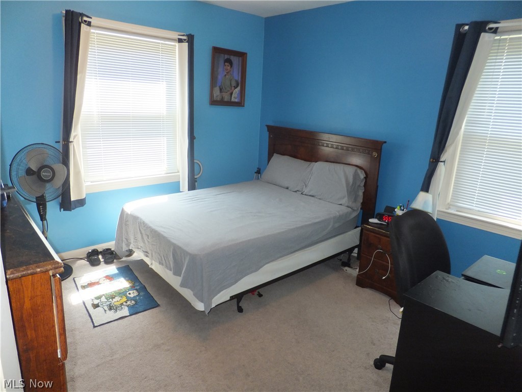 Royal Ridge - Residential