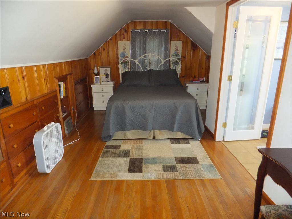 Royal Ridge - Residential