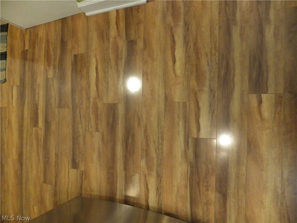 Royal Ridge - Residential