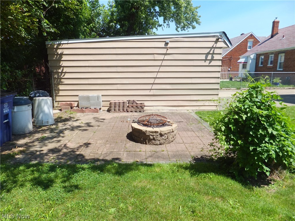 Royal Ridge - Residential