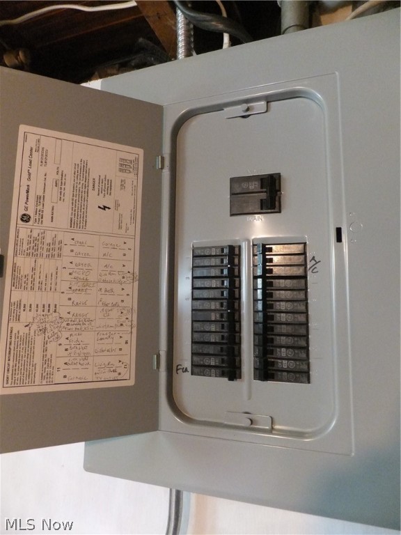 Royal Ridge - Residential