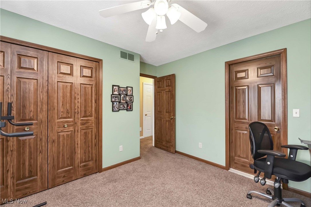 11501 Lisa Lane, North Royalton, Ohio image 30