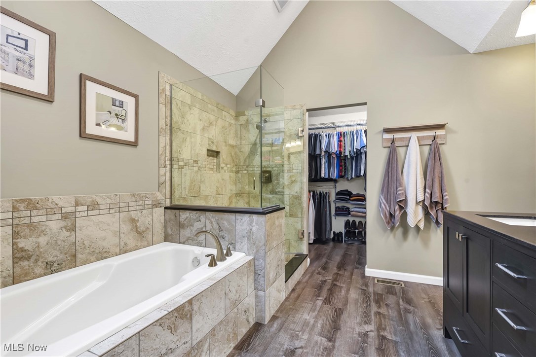 11501 Lisa Lane, North Royalton, Ohio image 21