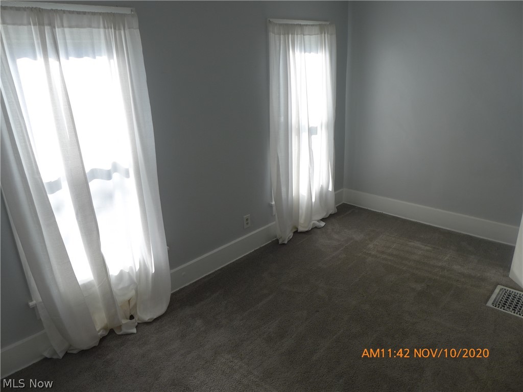 Ellis - Residential Income