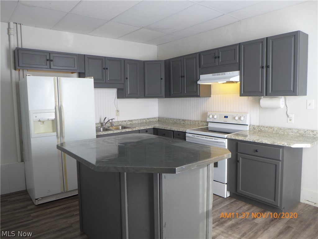 Ellis - Residential Income