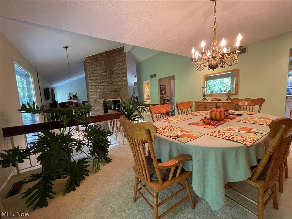 1936 Hemlock Drive