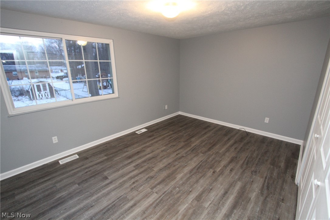 Lakeway Woods Resub 02 - Residential Lease