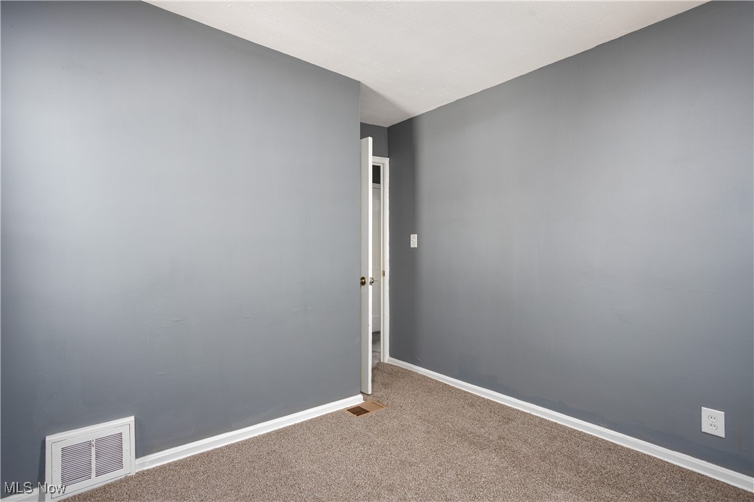 14105 Brunswick Avenue, Maple Heights, Ohio image 12