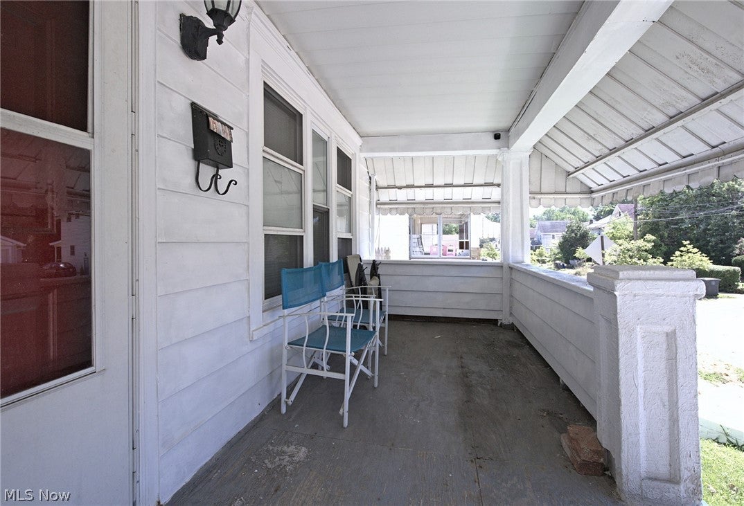 1375 Hart Street