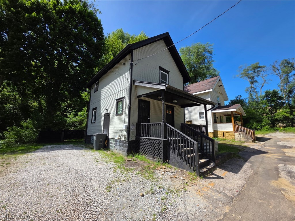 392 Bailey Court