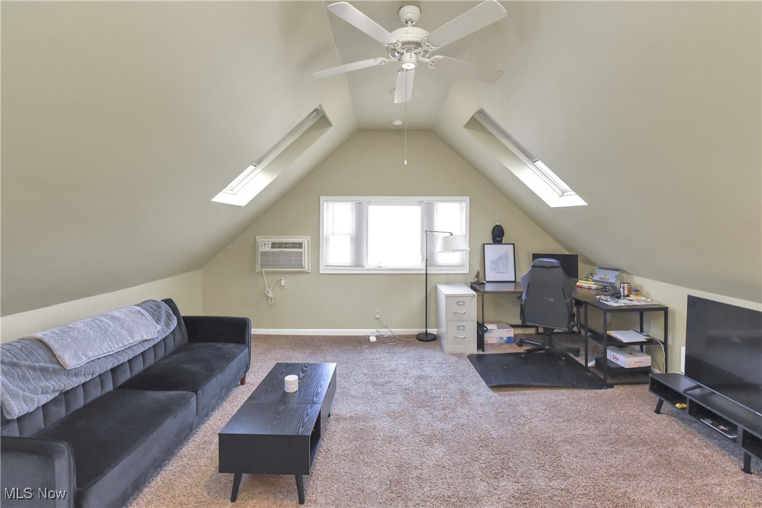 Shaker Lakes 01 - Residential Income