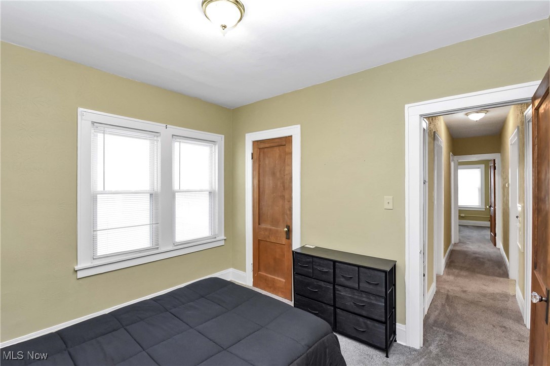 Shaker Lakes 01 - Residential Income