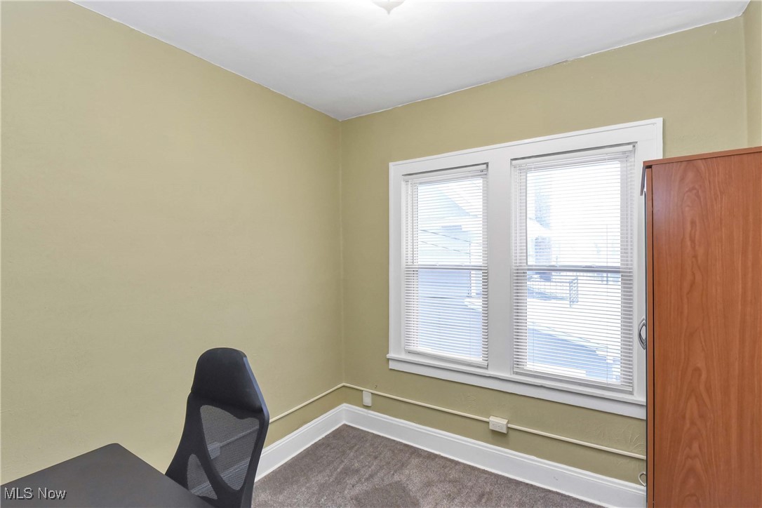 Shaker Lakes 01 - Residential Income