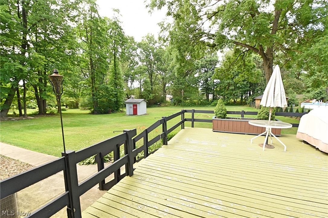 Meadowbrook Lake - Residential