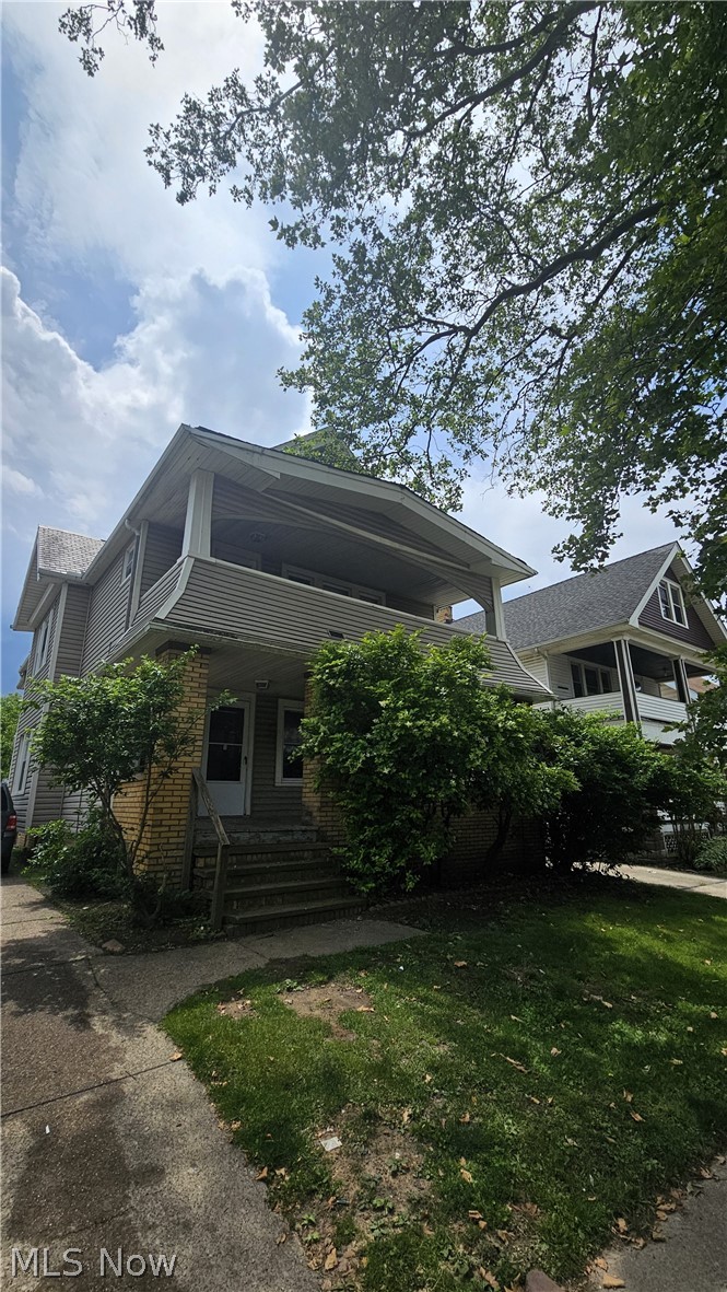 11421 Headley Avenue