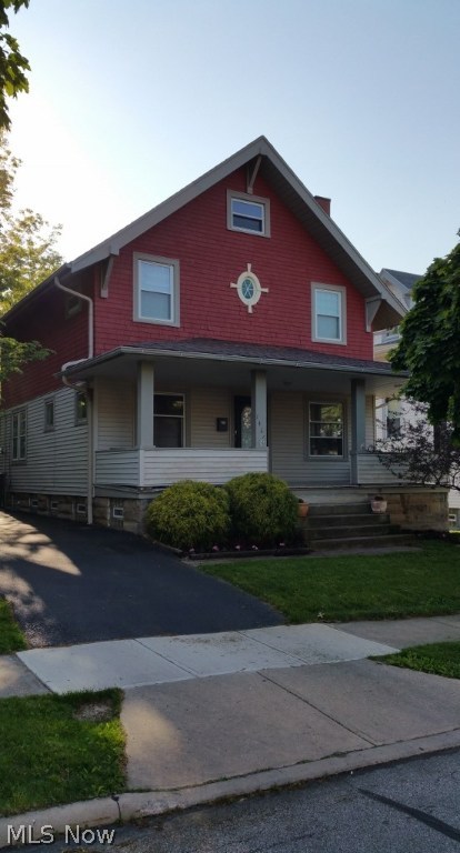 Colonial located centrally near downtown Lakewood. This home offers true character with original woodwork throughout, hardwood floors, and traditional colonial front porch. Updated kitchen and bath, master bedroom offers a walk-in closet. Convenient access to both I-90 and Shoreway. Schedule a showing today!