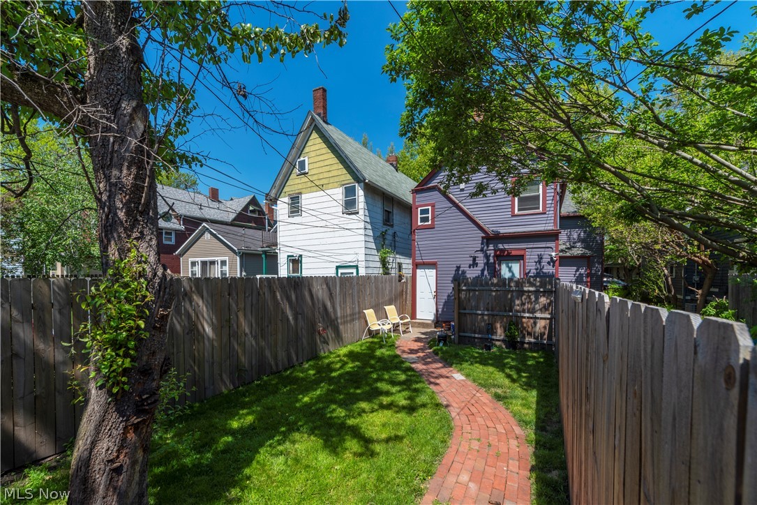 Barbara Lords - Residential Income