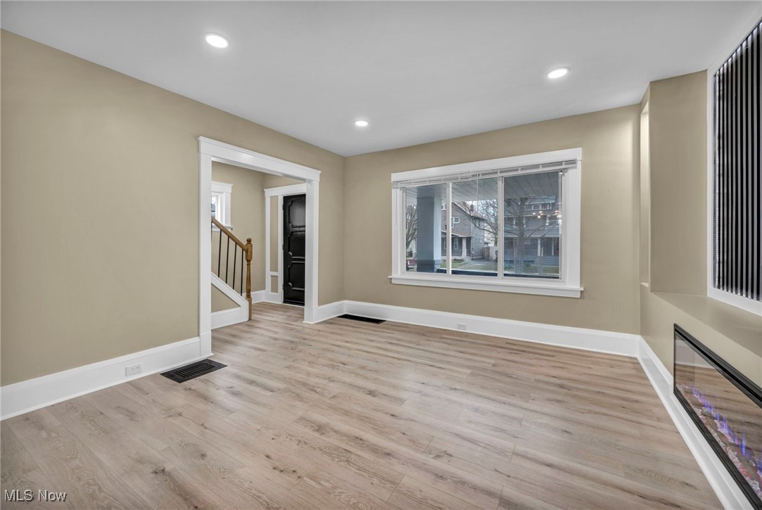 1655 Wagar Avenue, Lakewood, Ohio image 10