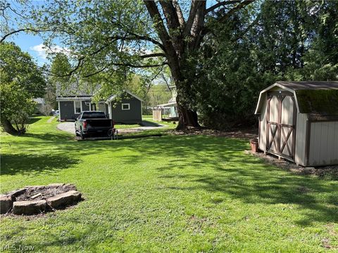 Tiny photo for 770 W Martin Street, East Palestine, OH 44413 (MLS # 5202596)